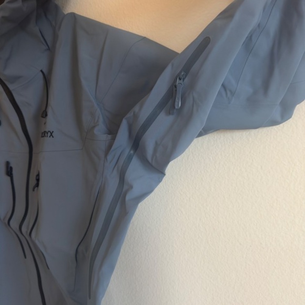 Arc'teryx Alpha SV Stone Wash Blue jacket size medium - Picture 5 of 12
